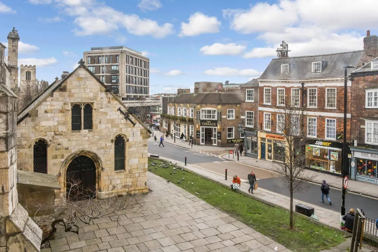 Shambles Suites In The Centre Of York, Sleeps 16 Apartment